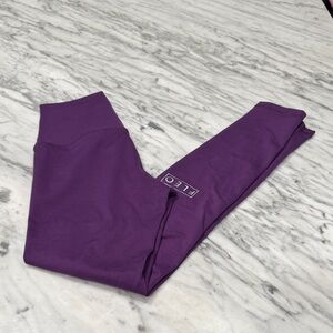 Fleo Women's Purple Leggings